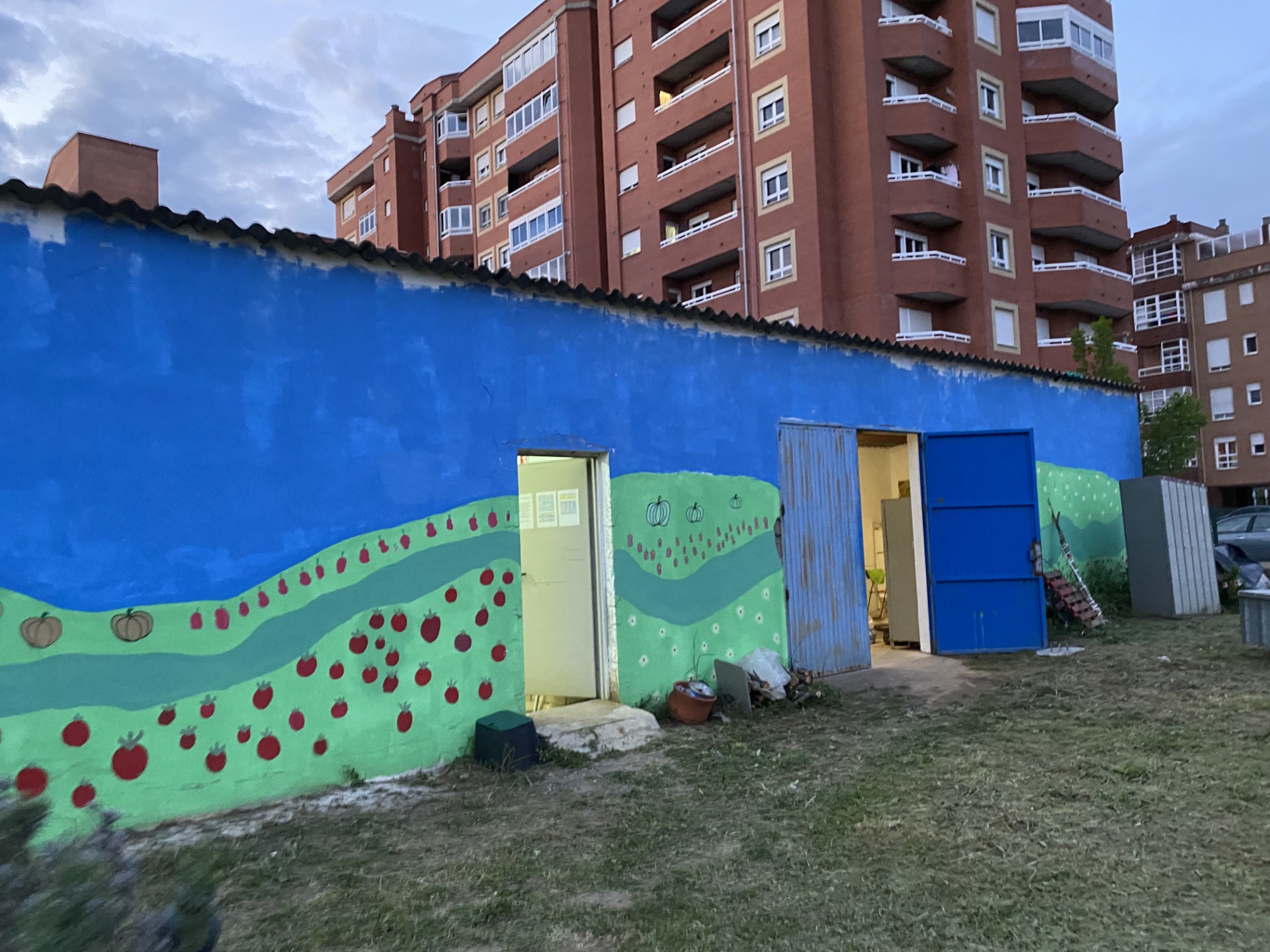 Los huertos urbanos de Pinilla no tienen ni siquiera aseos después de dos años, ante la pasividad del gobierno de José Antonio Diez