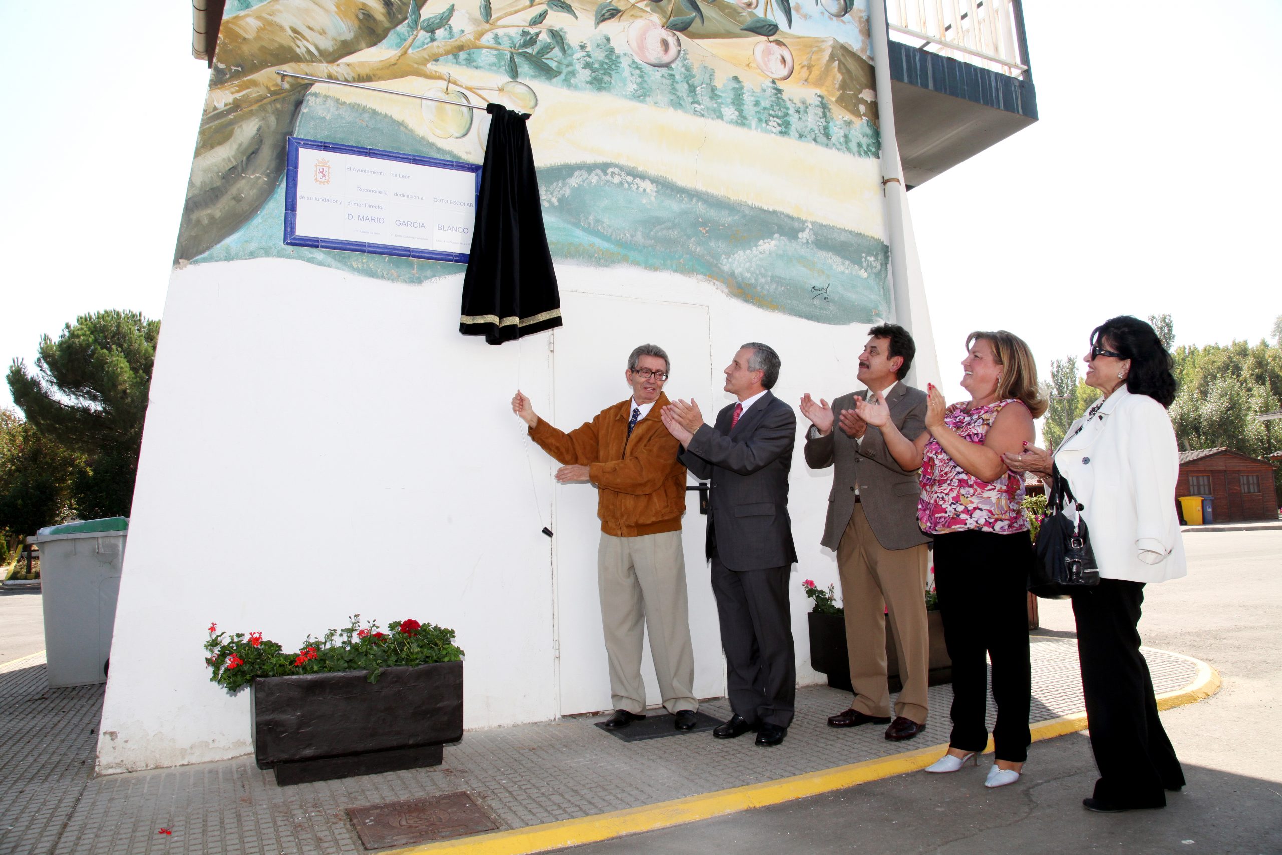El PP propondrá al Pleno que el Coto Escolar lleve el nombre de Mario García, el profesor que mostró la naturaleza a miles de niños leoneses